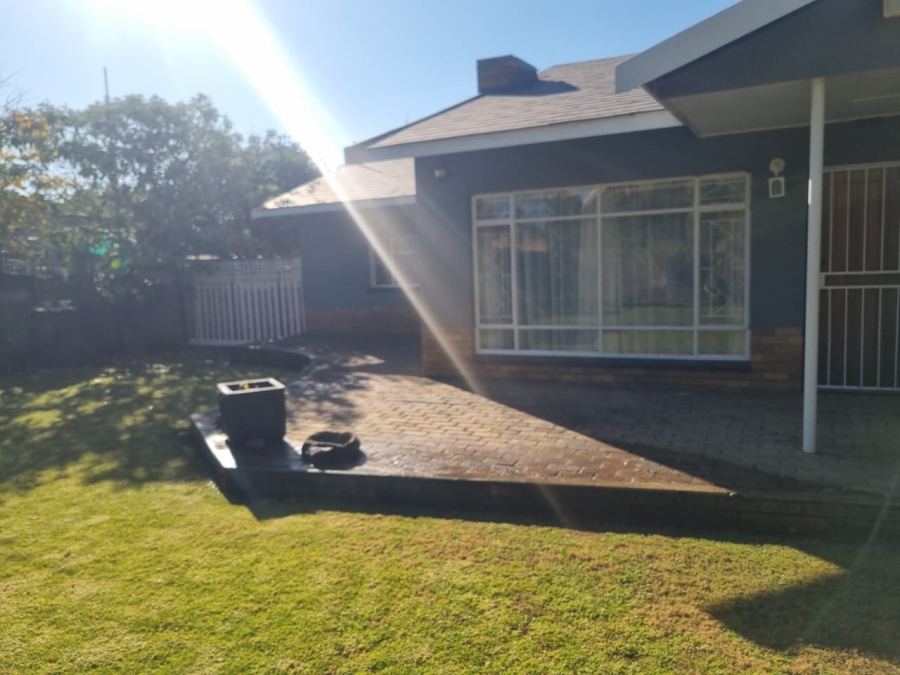 4 Bedroom Property for Sale in Meiringspark North West